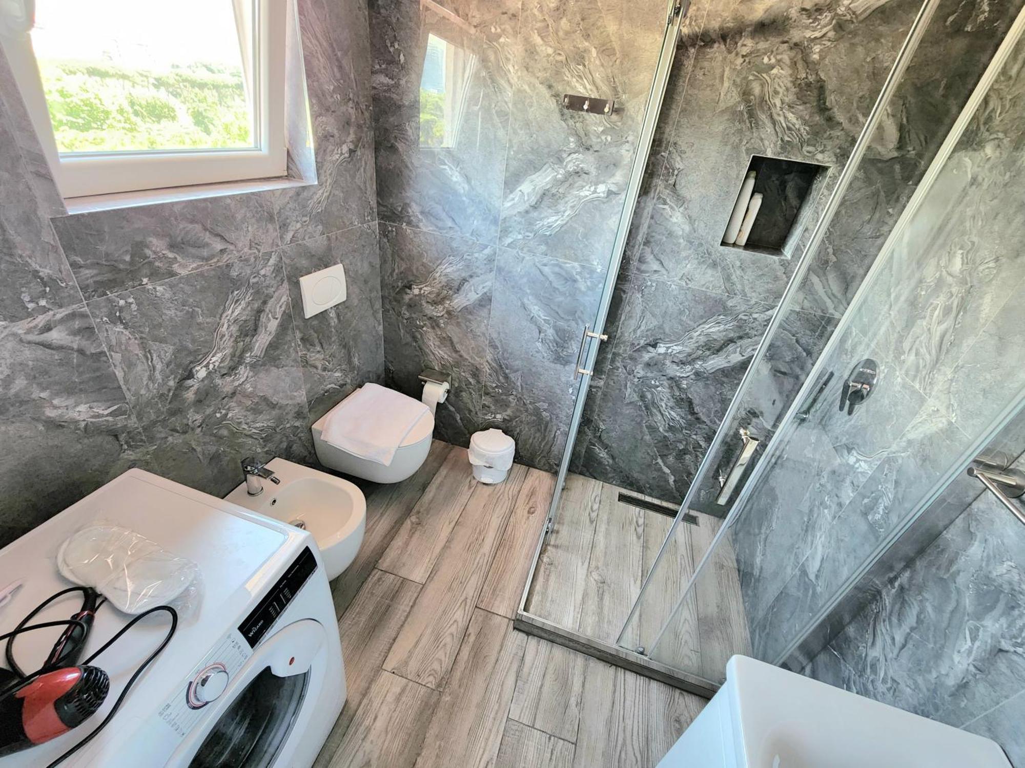Tirana City Center Penthouse Oasis Exteriér fotografie
